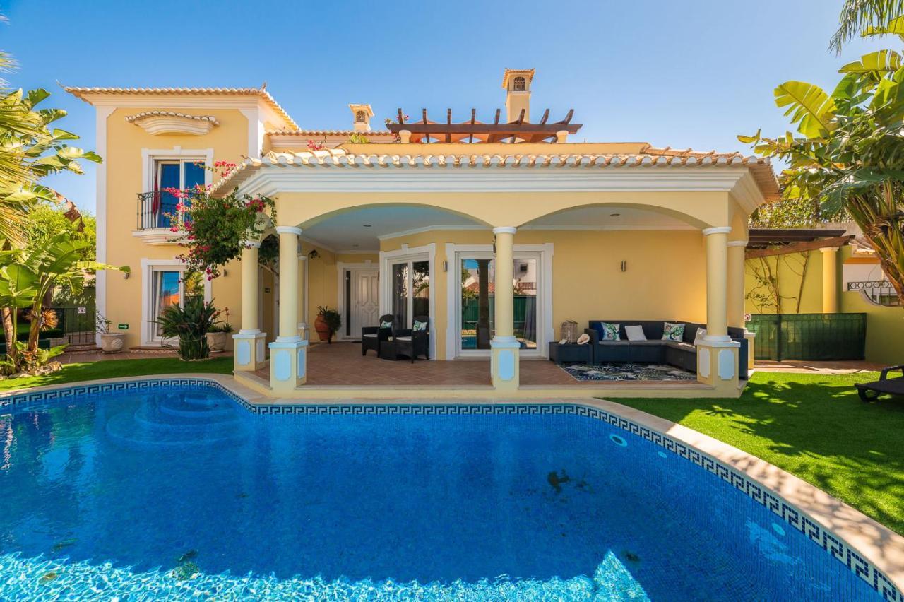 Oasis Tropical, Jardim E Piscina! Apartment Portimao Luaran gambar